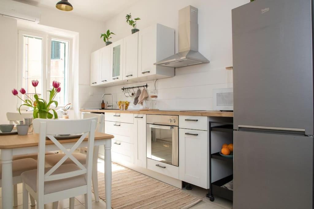 Brand New City Center Apartment Nostalgija 스플리트 외부 사진